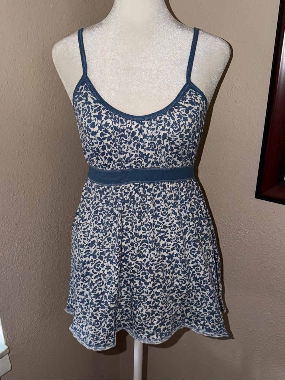 Vintage Y2K Abercrombie & Fitch 2000s Floral Babydoll Tank Top